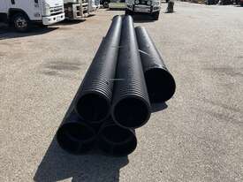 Bundle of Large PVC Pipe - picture0' - Click to enlarge
