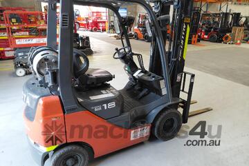 Toyota     1.8T Forklift