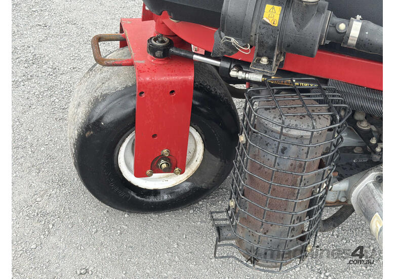 Toro Greensmaster 3250D Ride On Reel