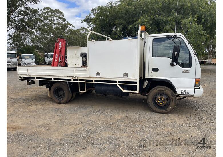 1999 Isuzu NPR  300 4x2 Service Truck