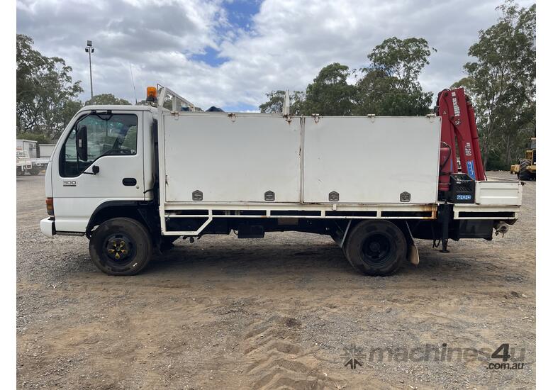 1999 Isuzu NPR  300 4x2 Service Truck