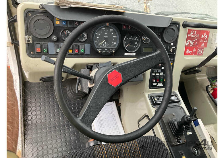 2005 Tadano Faun ATF30-2L All Terrain Crane