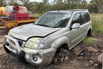Nissan 2004   X-Trail Wagon