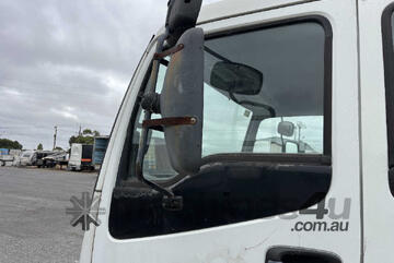 Isuzu 2001   FRR 500A Table Top