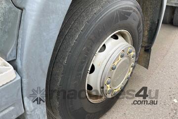 Scania 2011   P320 Water Cart