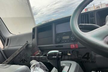 2017 Isuzu FRR 110-260 Cab Chassis