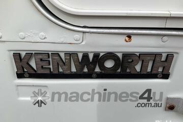 2001 Kenworth K104 Prime Mover Sleeper Cab