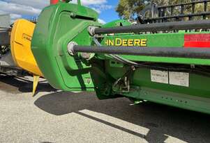 John Deere   740D Header Front