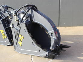 HYDRAULIC GRAPPLE - picture1' - Click to enlarge