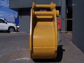 25 Tonne 750mm Bisalloy GP Excavator Bucket - picture0' - Click to enlarge