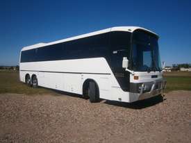 MERCEDES BENZ 0303/3 TAG AXLE COACH, 1992 MODEL - picture0' - Click to enlarge