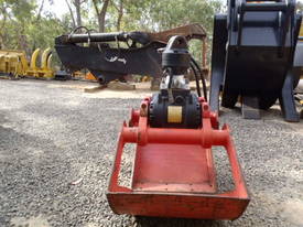 HIAB Grab Grapple Clamshell - picture0' - Click to enlarge
