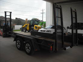 TANDEM BOX TRAILER WITH RAMPS - picture0' - Click to enlarge