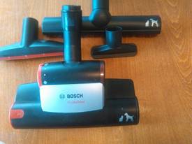 Top Quality Bosch Bagless Vacuum Cleaner Half Price - picture0' - Click to enlarge