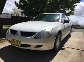 Mitsubishi Magna - picture0' - Click to enlarge