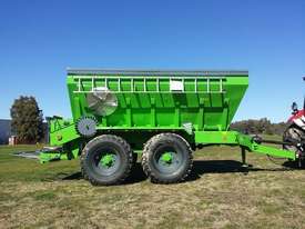 2018 UNIA RCW 10000 TRAILING BELT SPREADER (10000L) - picture0' - Click to enlarge