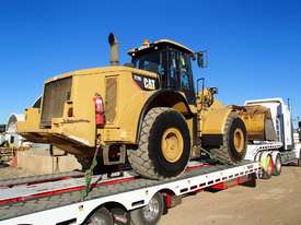 Caterpillar 972H Wheel Loader - picture2' - Click to enlarge
