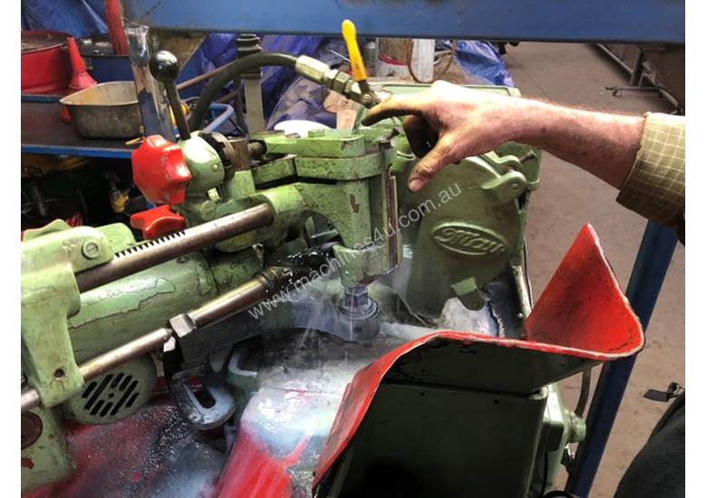 Used ROHDE & DORRENBURG SPIRAL DRILL COUNTERSINK GRINDING MACHINE