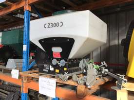 Zocon 300L SEED BROADCASTER Air Seeder Seeding/Planting Equip - picture0' - Click to enlarge