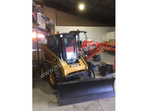 New Norm Engineering Angle & Tilt Dozer Blade Attachment to suit Skid Steer