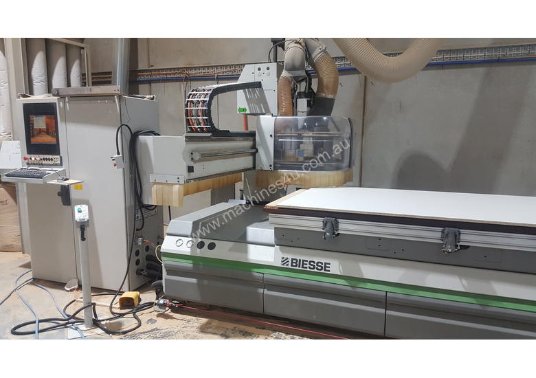 Used Biesse ROVER B 4 40 Flatbed Nesting CNC In , - Listed On Machines4u