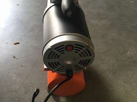 Vacuum Air Compressor - picture1' - Click to enlarge
