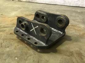 DUAL SIZE HEAD BRACKET TO SUIT 1-2T EXCAVATOR D976 - picture1' - Click to enlarge