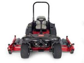 TORO GROUNDMASTER 360 - picture2' - Click to enlarge