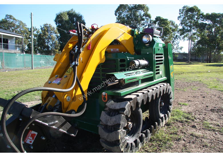 caption KANGA DT835 8 SERIES TRACK MINI SKID STEER LOADER