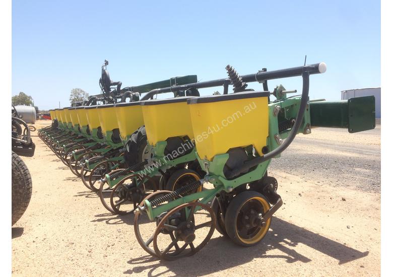 Used excel Excel Excel Precision Planter Disc Seeder Seeding Planting
