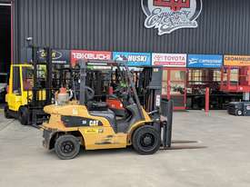 CATERPILLAR GP30NT 3.0T GAS FORKLIFT - picture0' - Click to enlarge