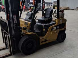CATERPILLAR GP30NT 3.0T GAS FORKLIFT - picture2' - Click to enlarge