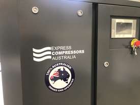 5.5kW Screw Compressor with tank and dryer 27 cfm - picture2' - Click to enlarge