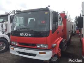 1997 Isuzu FTR800 - picture1' - Click to enlarge
