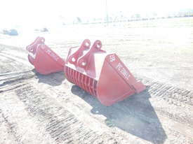 Unused 1400mm Sieve/Riddle bucket - picture1' - Click to enlarge
