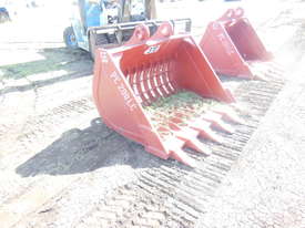 Unused 1400mm Sieve/Riddle bucket - picture0' - Click to enlarge