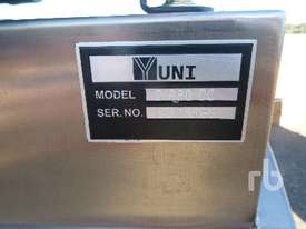 YUNI D860DC Tank - picture1' - Click to enlarge