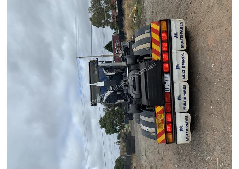 caption 2003 Volvo Hook lift FM 12