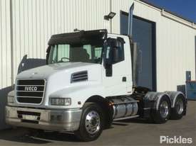 2013 Iveco Powerstar - picture2' - Click to enlarge