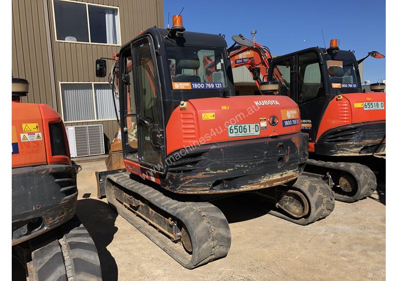 caption 2015 8 Tonne Excavator Kubota KX080 in Good Condition with 1813 Hours