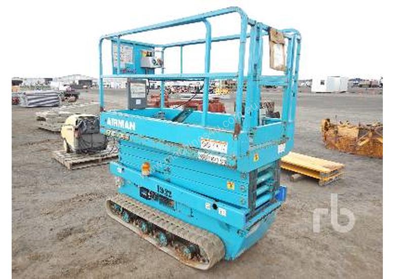 caption AIRMAN ENCL068 Scissorlift