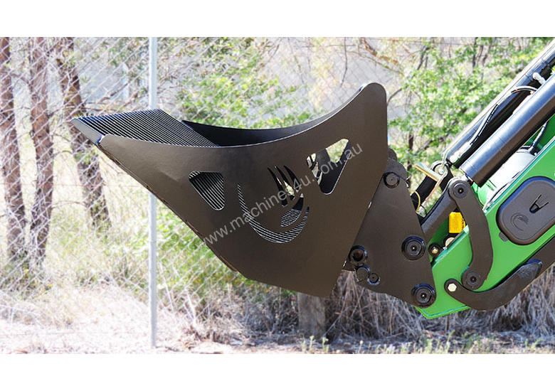 caption CHALLENGE IMPLEMENTS 186RB ROCK BUCKET 1860mm