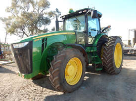 John Deere 8235R FWA/4WD Tractor - picture0' - Click to enlarge