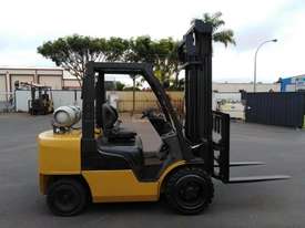 Used Nissan 3.0T LPG Forklift - picture1' - Click to enlarge