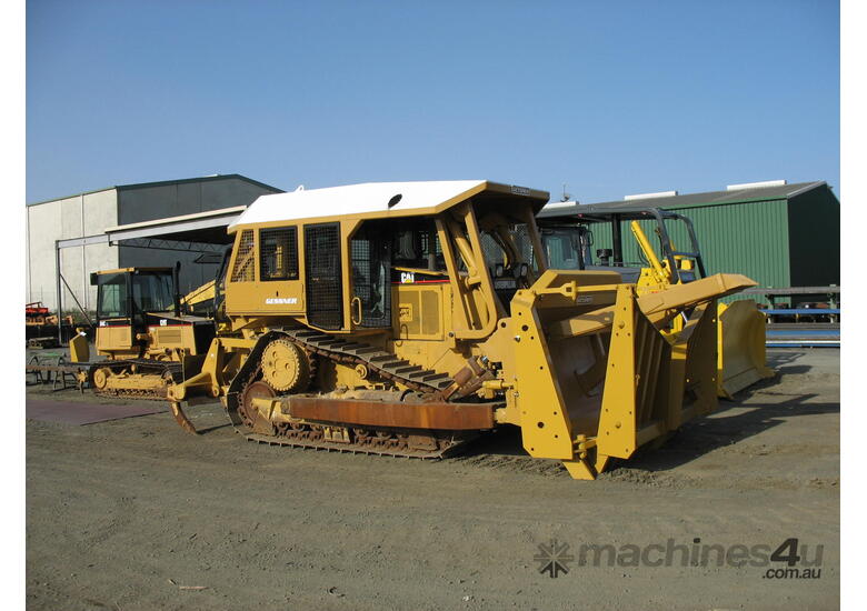 caption Gessner 19' Folding Stickrake - Australian Made!
