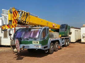 2007 ZOOMLION QY40 HYDRAULIC TRUCK CRANE - picture0' - Click to enlarge