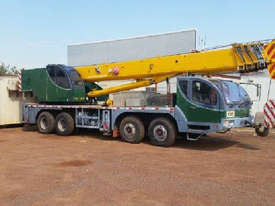 2007 ZOOMLION QY40 HYDRAULIC TRUCK CRANE - picture2' - Click to enlarge