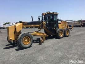 2009 Caterpillar 12M - picture2' - Click to enlarge