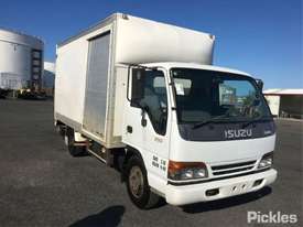 1997 Isuzu NPR 250 Medium - picture0' - Click to enlarge