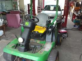 John Deere 1565 Series 2 4WD Ride On . 3 Cylinder Yanmar 38HP - picture0' - Click to enlarge